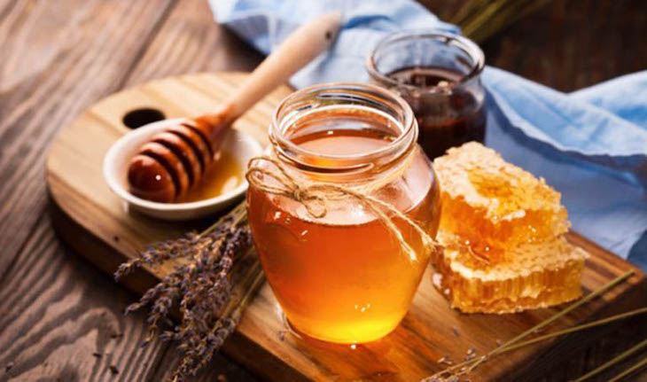 Dùng mật ong chữa bệnh hiệu quả, đơn giản và an toàn tại nhà