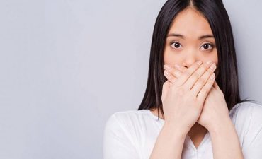 Viêm họng hạt gây hôi miệng là nỗi lo lắng của rất nhiều người