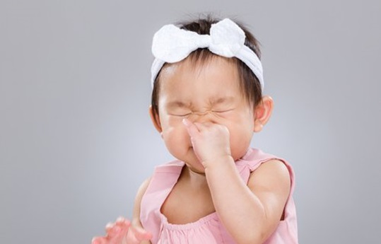 Bé Sổ Mũi Uống Thuốc Gì? 10 Loại Thuốc Được Bác Sĩ Khuyên Dùng