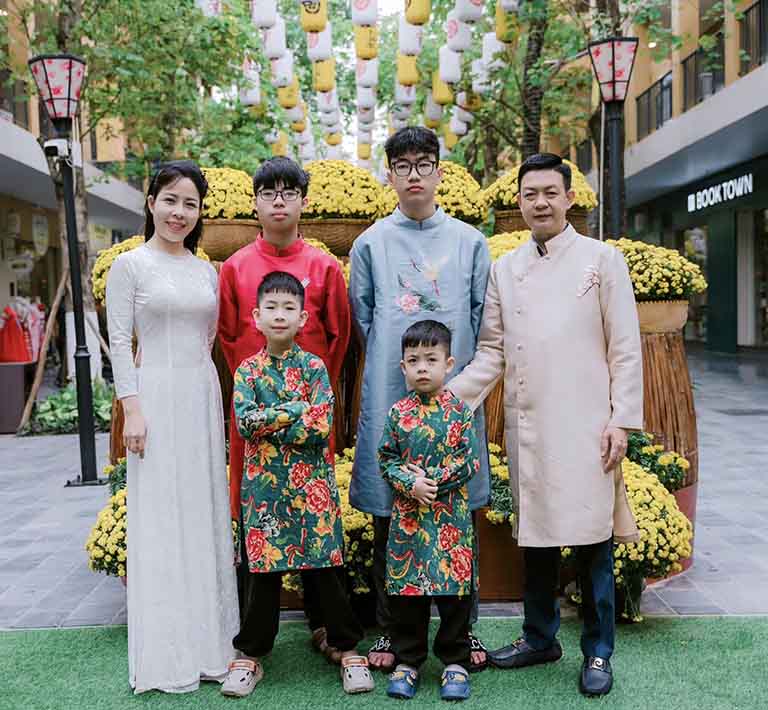 Vợ và các con của tôi