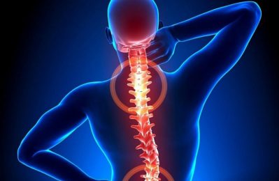 Đau nhức xương sống lưng là tình trạng cơn đau xuất hiện ở vùng lưng