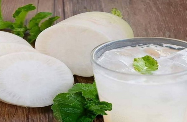 Củ cải trắng giúp làm dịu các cơn ho, đặc biệt là ho có đờm