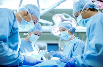 Không nguy hiểm nếu người bệnh được chỉ định đúng và theo dõi kỹ lưỡng sau phẫu thuật