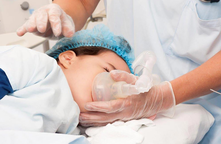 Nếu ho kéo dài, trẻ có thể gặp phải tình trạng khó thở