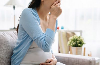 Viêm họng khi mang thai là tình trạng viêm nhiễm ở niêm mạc họng xảy ra ở phụ nữ đang mang thai