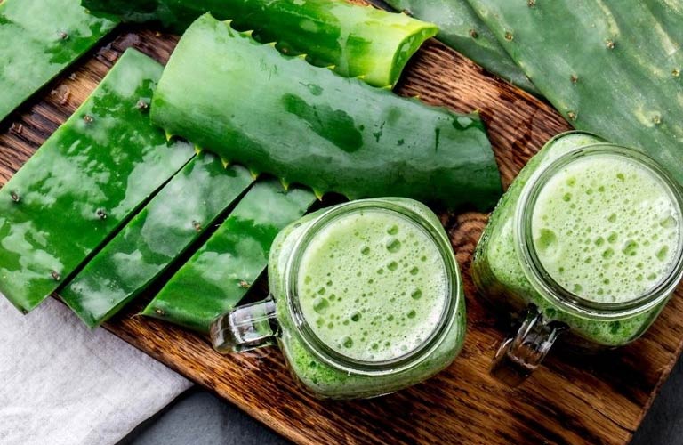Cách này áp dụng với những trường hợp bị thoát vị nhẹ