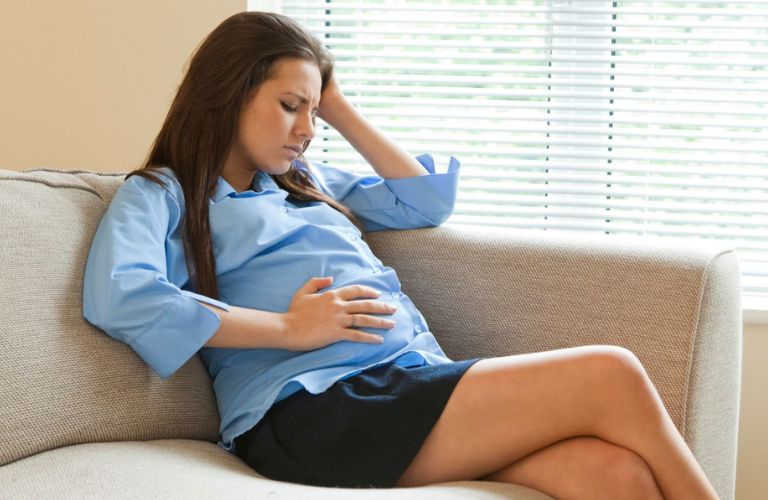 Đau đầu ở tháng thứ 5 có thể do nhiều nguyên nhân khác nhau