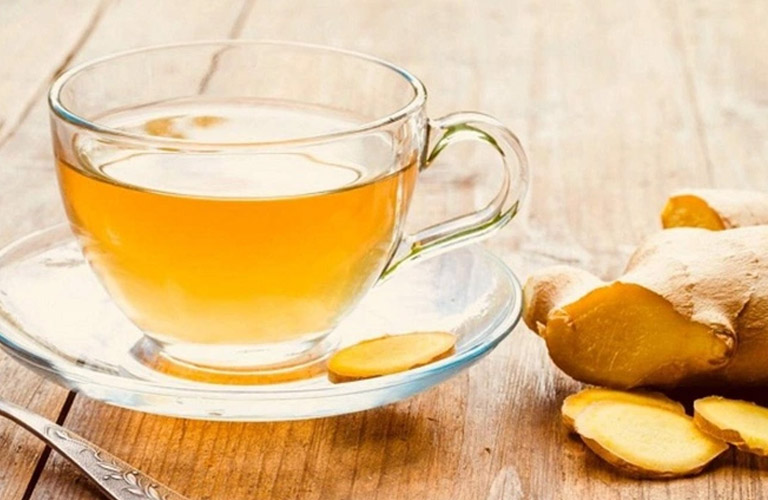Uống nước gừng pha mật ong giúp thư giãn cơ thể và hỗ trợ giấc ngủ.