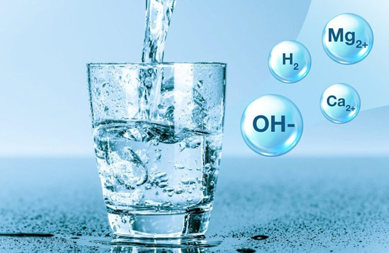 Để tránh mất nước và khoáng chất, thuốc bù điện giải giúp phục hồi lại lượng nước và điện giải đã mất