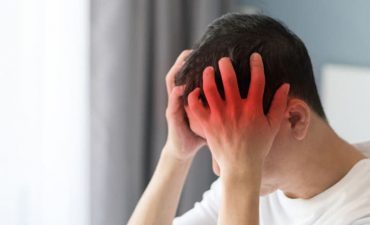 Các món ăn chữa đau đầu như cháo gừng, chè hoa cúc có tác dụng làm dịu thần kinh