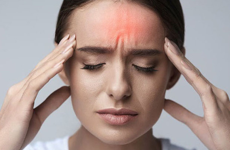 Đau đầu vùng trán có vị trí cơn đau chủ yếu tập trung ở khu vực trán