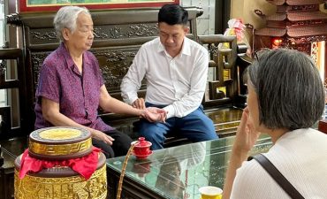 Người bệnh chia sẻ về bệnh xương khớp