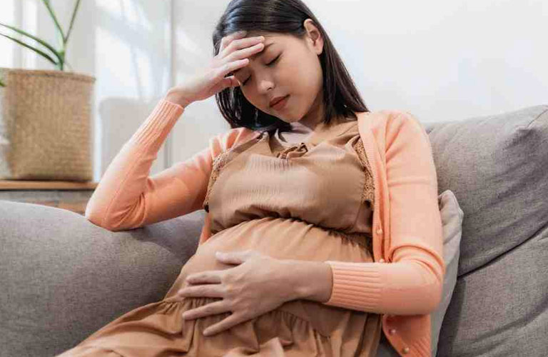 Cảm giác mệt mỏi, căng thẳng cũng là nguyên nhân gây đau đầu