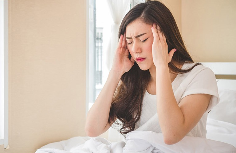 Mẹ bầu bị đau đầu trong 3 tháng đầu của thai kỳ là một vấn đề khá phổ biến