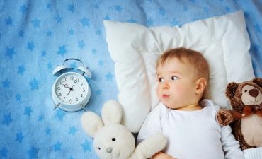 Cùng Tuấn tôi giải đáp trẻ em khó ngủ thì phải làm sao