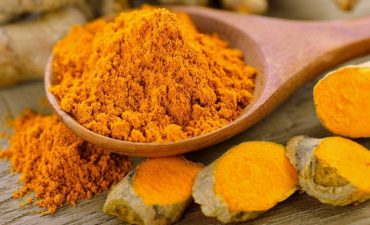 Trị trào ngược dạ dày bằng nghệ là một phương pháp đã được sử dụng rộng rãi trong dân gian