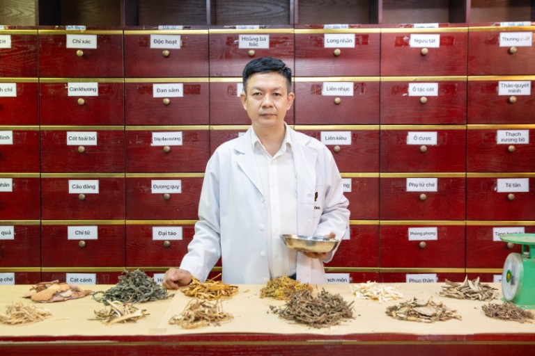 Từng thang thuốc được Tuấn tôi gia giảm phù hợp cho từng người